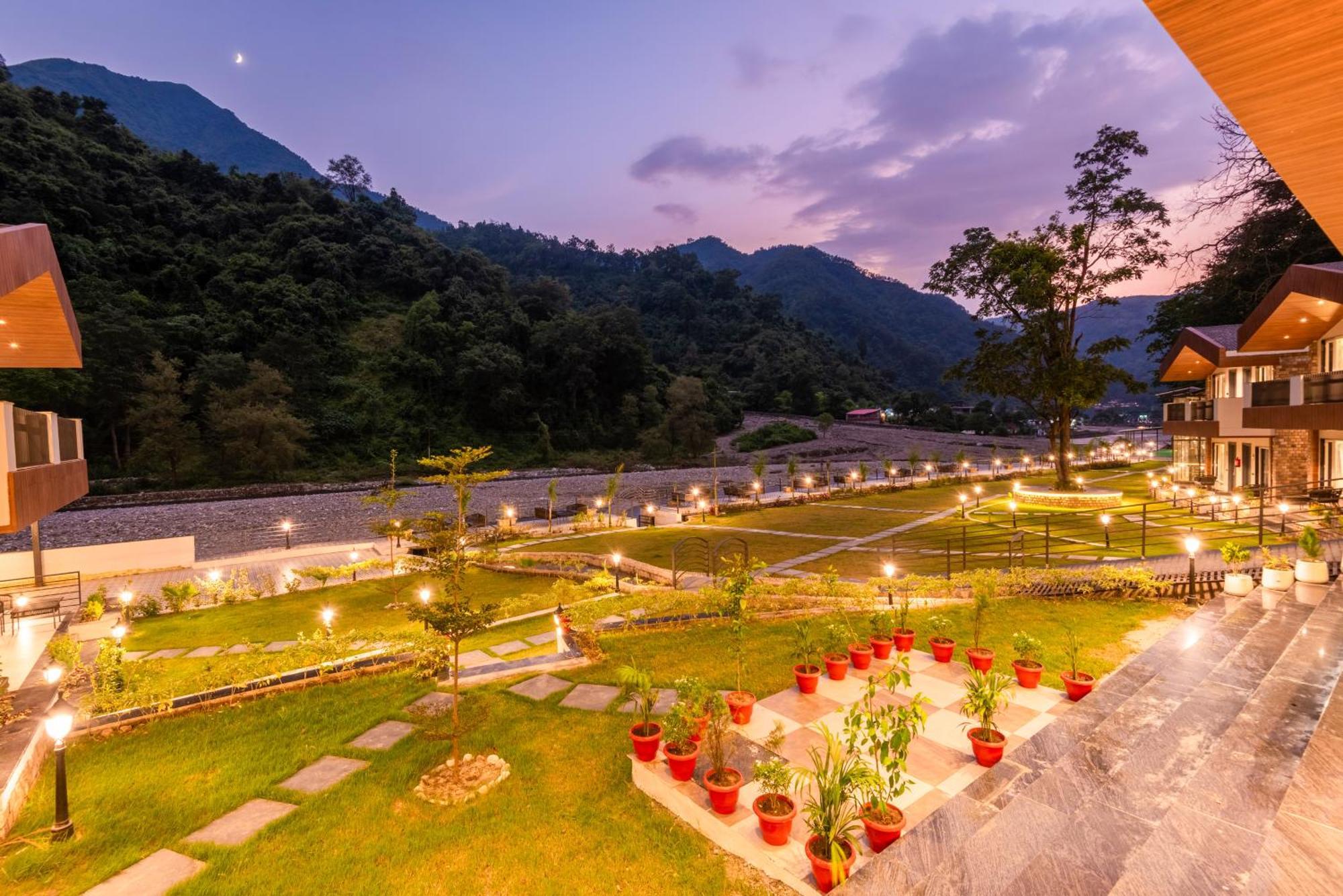 Dls Divine River Resort And Spa, Rishīkesh المظهر الخارجي الصورة